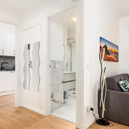 Castel - Agreable Deux Pieces - Centre