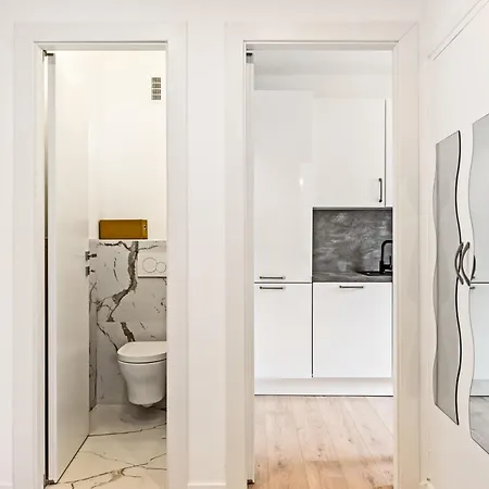 Castel - Deux Pièces - Centre * Menton